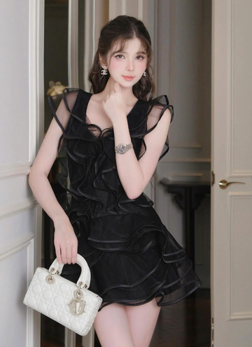 Black A Line V Neck Ruffle Layered Tulle Short Homecoming Dress Outfits HZ1023